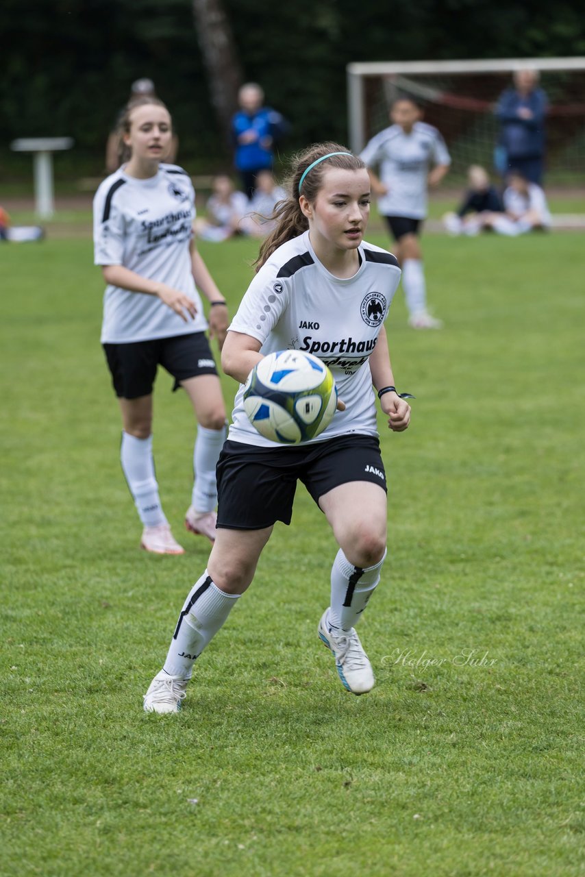 Bild 576 - Loewinnen Cup
